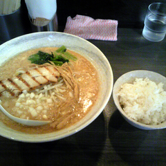 とろポタラーメン 大美屋の画像