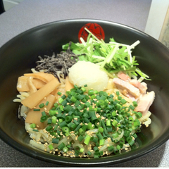 油ソバ専門店 山ト天 幡ヶ谷駅前店の画像