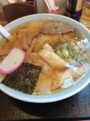 「ワンタンメン」@栄屋分店の写真