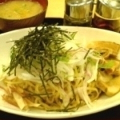 鉄なべや とん太の画像