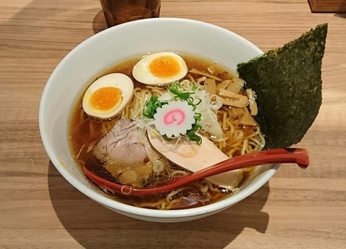 「味玉中華そば(大盛)」@ソラノイロ NIPPONの写真