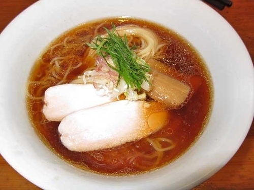 「冷しラーメン　750円」@ラーメン屋 トイ・ボックスの写真