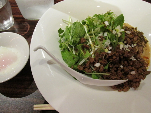 「汁なし白胡麻担担麺＋温玉　「880円＋100円」」@汁なし担担麺 ピリリの写真
