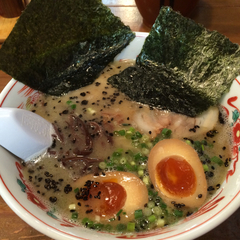 熟成とんこつラーメン れんげの画像