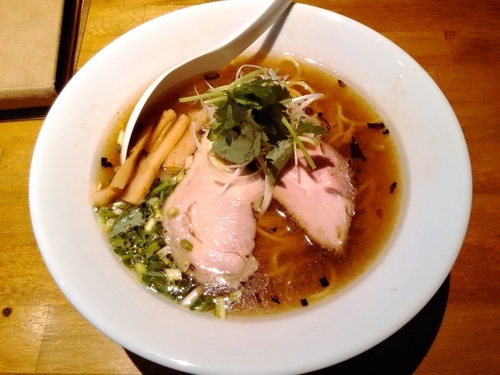 「2周年限定 チンクエスープの醤油らぁめん」@麺や Gochiの写真