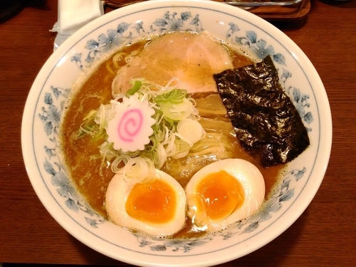 「味玉ラーメン」@東池袋大勝軒 沖縄宜野湾店の写真