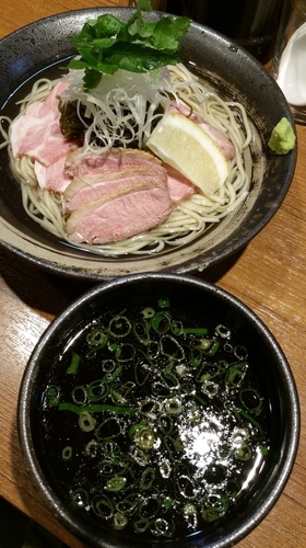 「鴨つけそば」@寿製麺よしかわ 川越店の写真