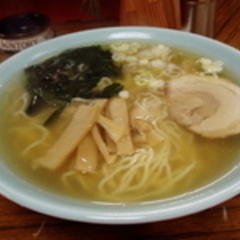 ラーメンナナの画像