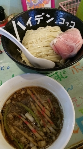 「魚貝豚つけ麺スパイシー」@ハイデン.コッコFACTORYサマンサ・タマサの写真