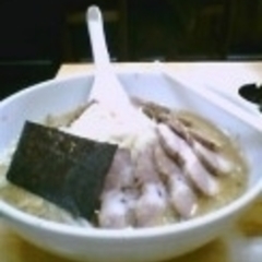 とん吉ラーメンの画像