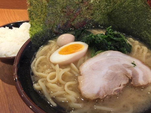 「ラーメン (並) 730円 のり増し 50円」@横浜家系ラーメン 大森家の写真