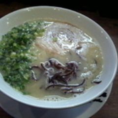 博多屋台らーめん バリうま 千葉店の画像