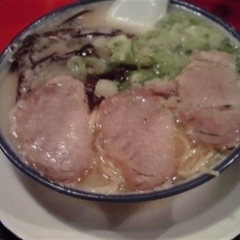 博多ラーメン しばらく 天神店の画像