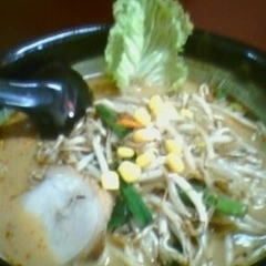 胡麻みそらーめん忘八の画像