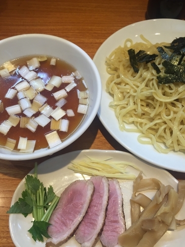 「【限定】冷し鴨ざるらぁめん」@神田らぁめん 悠 HARUKAの写真