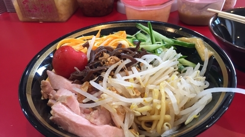 「普通な感じの冷やし中華」@家系ラーメン とらきち家の写真