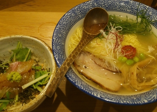 「鯛そばと鯛茶漬けのセット　750＋350円」@鯛そば そるとの写真