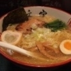 函館麺や 一文字 函館朝市店の画像