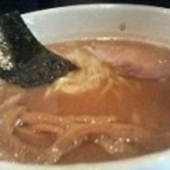 濃厚豚骨魚介ソバ 弥孔斗の画像