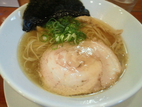 「淡麗塩らぁ麺 800円」@らぁ麺屋 晴天の写真