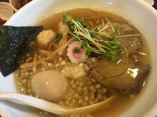 「淡麗煮干しそば」@麺屋 六弦の写真