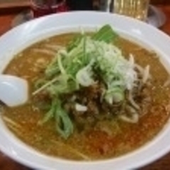 担々麺屋 赤と黒の画像