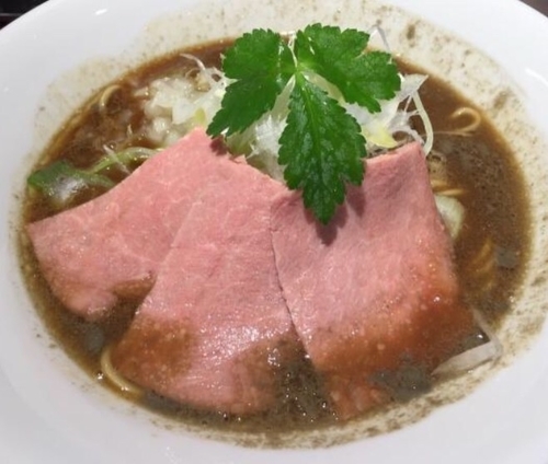 「超濃厚烏賊煮干中華そば」@麺屋 ねむ瑠の写真