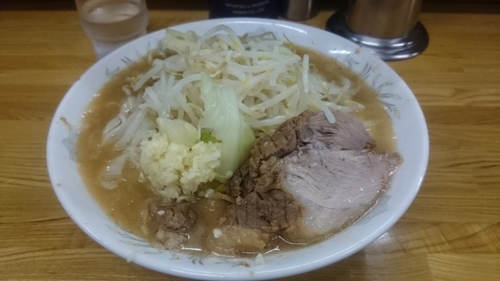 「大ラーメン、ニンニク」@ラーメン二郎 赤羽店の写真