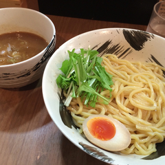 ツケメンハネウマの画像