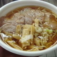 横浜スタジアム内売店 ラーメン&スナック 1塁側5通路横店の画像