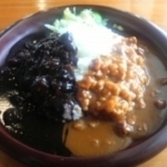 カレーハウス あつあつの画像