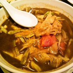 チョモランマ ビア&ワインホール 新橋店の画像