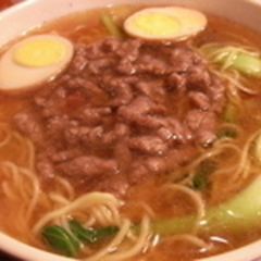 牛肉ラーメン専門店の画像