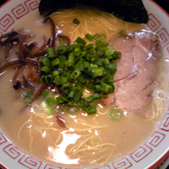 博多長浜らーめん 六角堂 武蔵村山店の画像