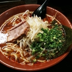 豚骨醤油らーめん 誠屋の画像