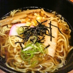 ファミリー寿司割烹 まる 金沢ベイ店の画像