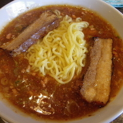 レッドアースの画像