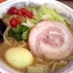 13湯麺YELLOWの画像