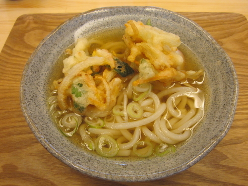 「野菜天うどん　２９０円」@賢人うどんの写真
