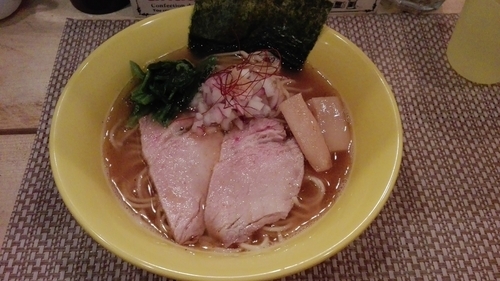 「煮干しらーめん（塩）」@惠本将裕 神泉店の写真