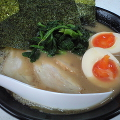 横浜ラーメン 一家の画像