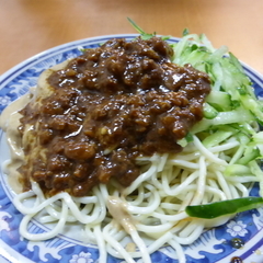 偉富麺館の画像