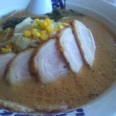 ラーメンともや 龍舞店の画像