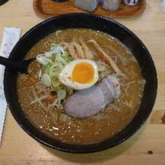 かつや食堂の画像