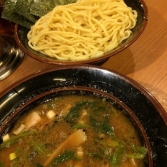 横浜家系ラーメン 萬力家の画像