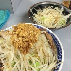 鶏とふじの画像