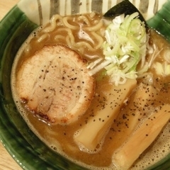 つけ麺 油そば 油やの画像