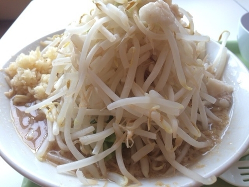 「ラーメン ￥７２０」@ジャンクガレッジ イオンレイクタウンmori店の写真