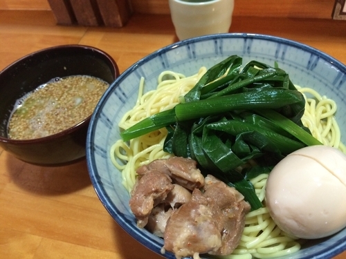 「ニラそば 大盛 全部のせ」@スープ研究処 ぶいよんの写真