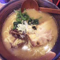 横浜豚骨らーめん むらさきの画像